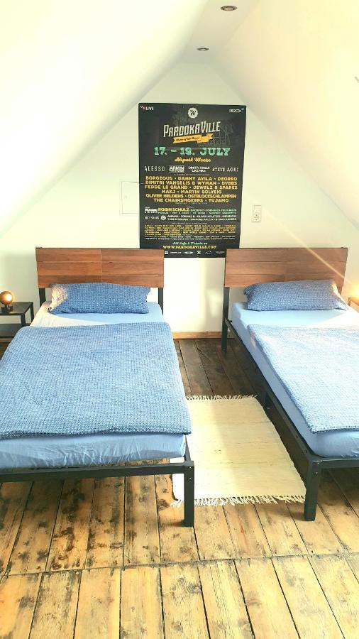 Frankes City Sleep Apartment, 6 Einzelbetten Фельберт Экстерьер фото